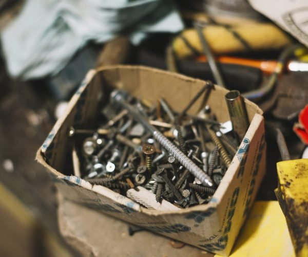 screws-box